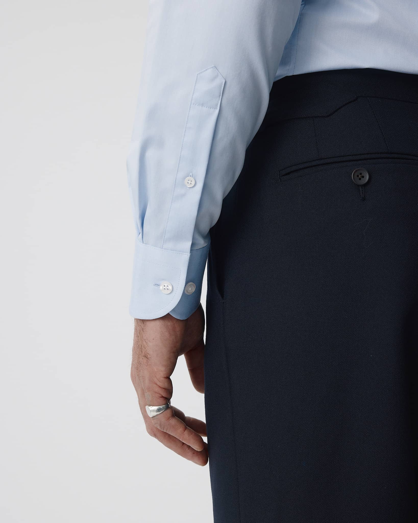 The Consultant 4.0 | Light blue