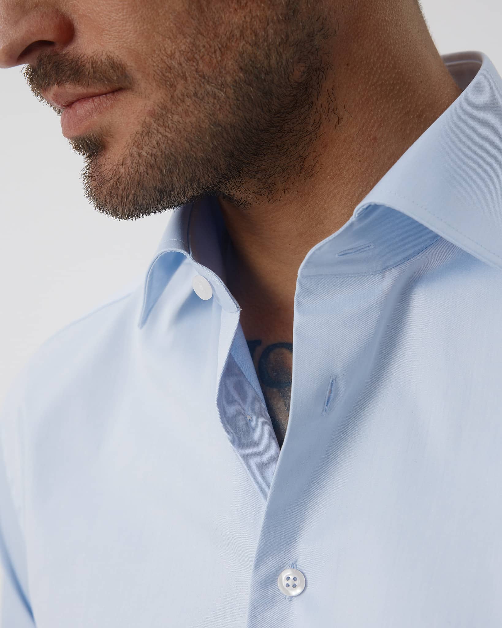 The Consultant 4.0 | Light blue
