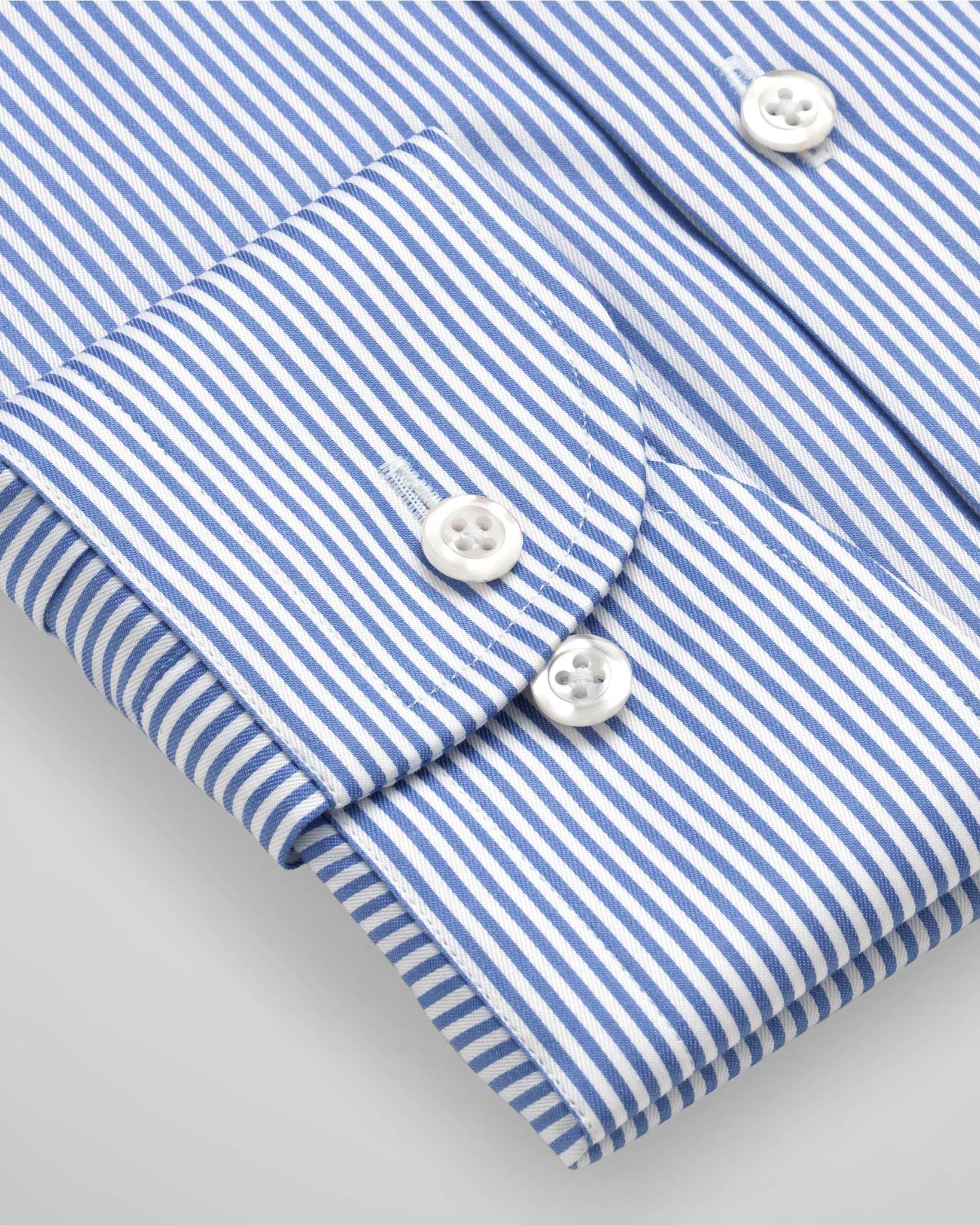 The Lawyer 4.0 | Mid blue stripe